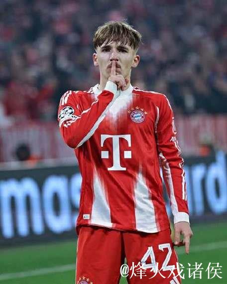 欧冠改制后最年轻连续3场破门球员：17岁卡尔登顶榜单